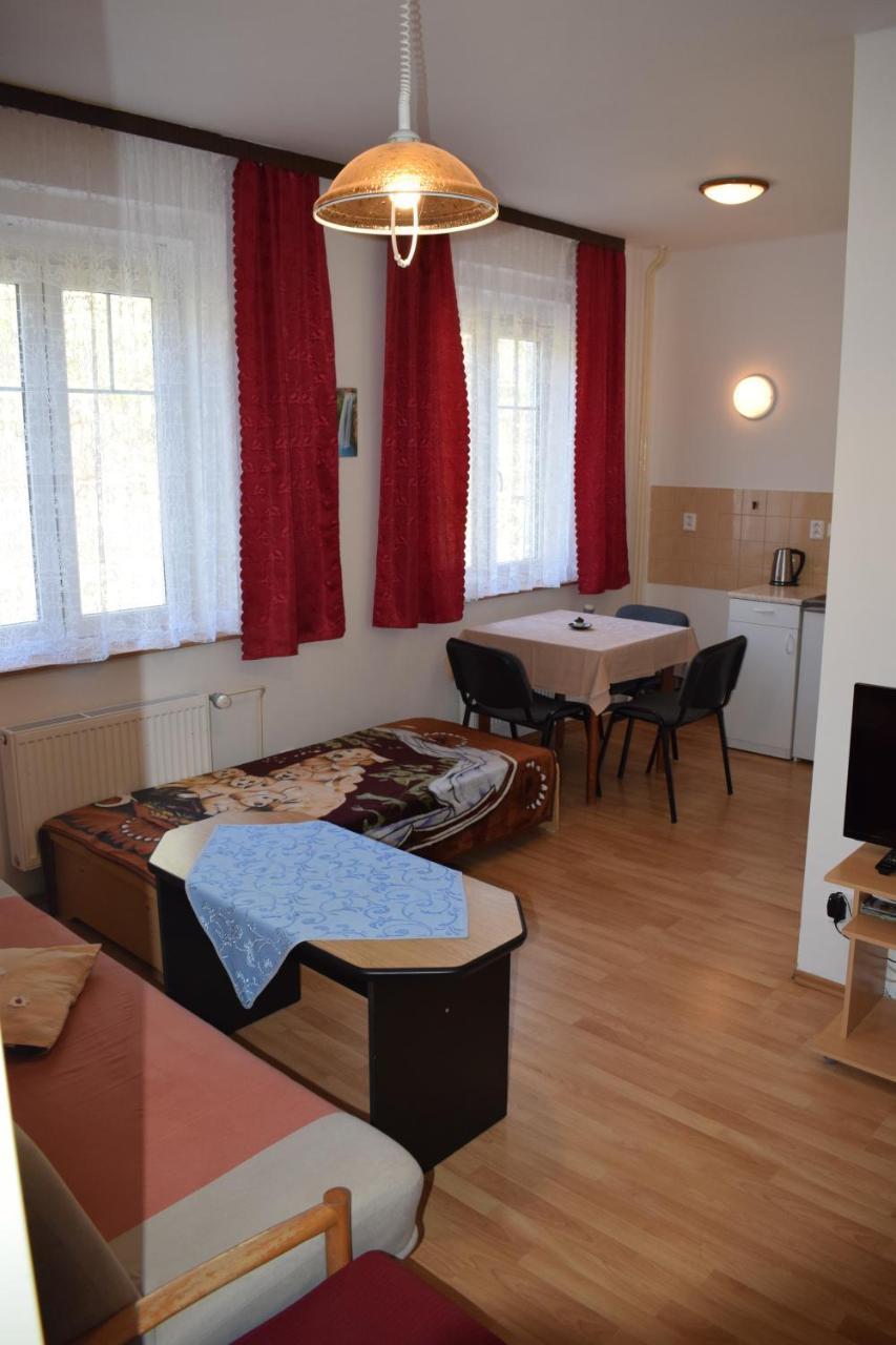 Penzion Ve Starem Krame 147 Srbská Kamenice Екстериор снимка